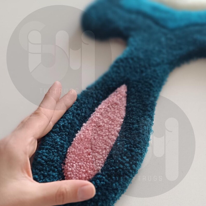 Wavy Tufted Rug – Funky Irregular Shape Groovy Rug, 3D Fluffy Abstract ...