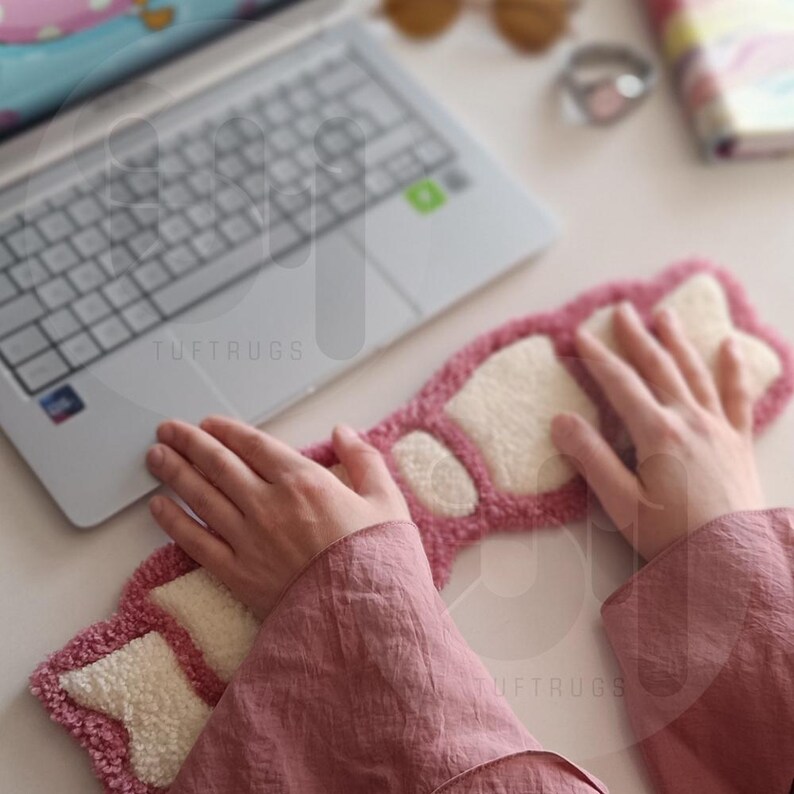 Kawaii Bow Tufted Keyboard Rug– 3D Puffy Wrist Rug, Pink Fluffy Ribbon ...