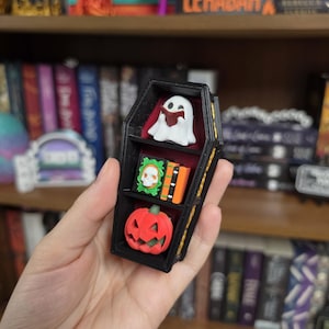 Spooky Coffin Bookshelf CLICKER- Bookish Fidget, Halloween Bookish Decor, Bookish Spooky Decor