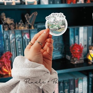 Throne of Glass Sticker- Aelin Bookish Sticker, SJM Romantasy Book Stickers, Cute Bookish Kindle Sticker, ACOTAR Sticker image 3