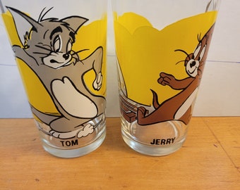 Pepsi glass, Tom and Jerry glasses, pepsi cartoon glass, Pepsi promo glass, vintage pair Tom and Jerry, DC Comics glasses FREE SHIPPING