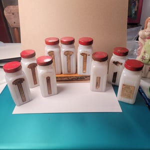Vintage Griffiths spice shakers with red lids, spice set, Range spice jars, red lid spices, kitchen spice containers, FREE SHIPPING