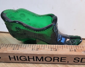 Vintage Fenton emerald green boot,  pattern glass, vintage glass Fenton slippers, Fenton glass shoes, old collectible glass, Free Shipping