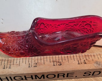 Vintage Fenton ruby red slipper,  pattern glass shoe, vintage glass Fenton slipper, Fenton glass shoes, old collectible glass, Free Shipping