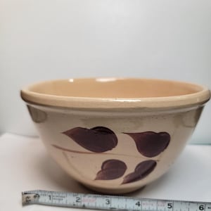 Vintage pottery Watt leaf bowl, watt advertising bowl , vintage watt Bowdle SD bowl, old watt pottery, watt bowl, watt advertising free ship