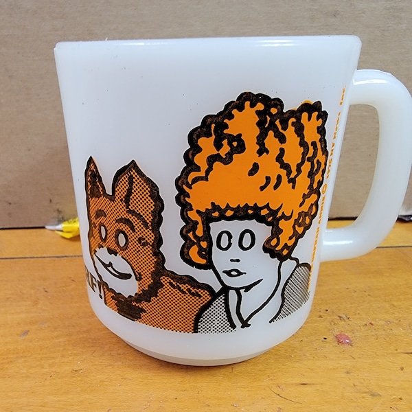 Little Orphan Annie milk white mug Leaping Lizards mug, Glassbake mug, cartoon mug, FREE SHIPPING