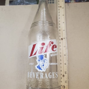 Life Beverages pop bottle,  vintage Iowa soda bottle, vintage pop bottle, old pop bottle, soda bottle, vintage bottle, Free Shipping