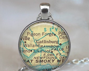 Gatlinburg, Tennessee map necklace, key chain or brooch pin, Pigeon Forge TN map jewelry vacation map gift Smoky Mountains key ring key fob