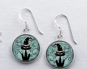 Black Cat Magic earrings, Magic Cat Halloween or Samhain earrings cute witch's cat earrings Halloween gift Wizard's Cap Cat gift