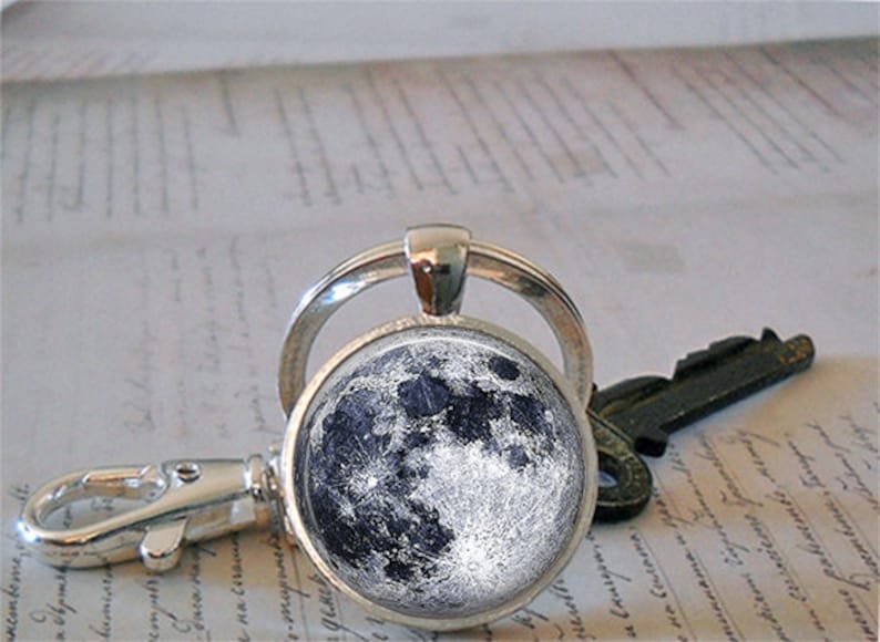 Full Moon necklace, full moon pendant moon jewelry moon jewellery celestial jewelry astronomy pendant NASA photo key chain key ring key fob image 3