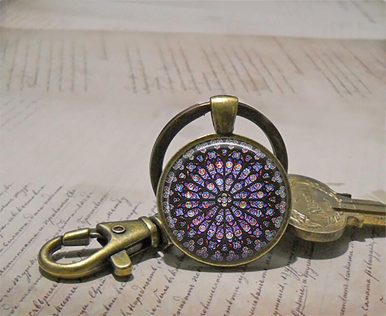 Rose Window, Notre Dame Cathedral necklace, key ring or brooch pin, cathedral photo pendant Catholic jewelry Paris key chain key ring image 6