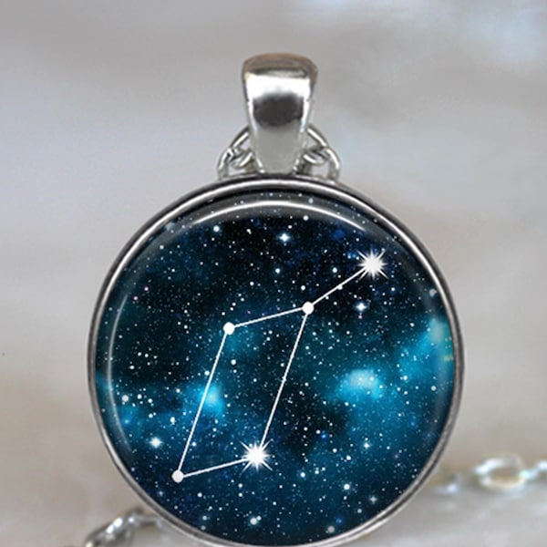 Lyra Neckchain