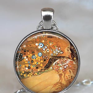 Collar, broche o llavero de las Serpientes de Agua de Gustav Klimt, joyería artística de Klimt, llavero, regalo para profesor de arte, regalo para estudiante de arte imagen 2