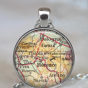 Florence, Italy map necklace, brooch or key chain, Bologna Pisa Italy map gift travel gift globetrotter gift vintage map key ring fob