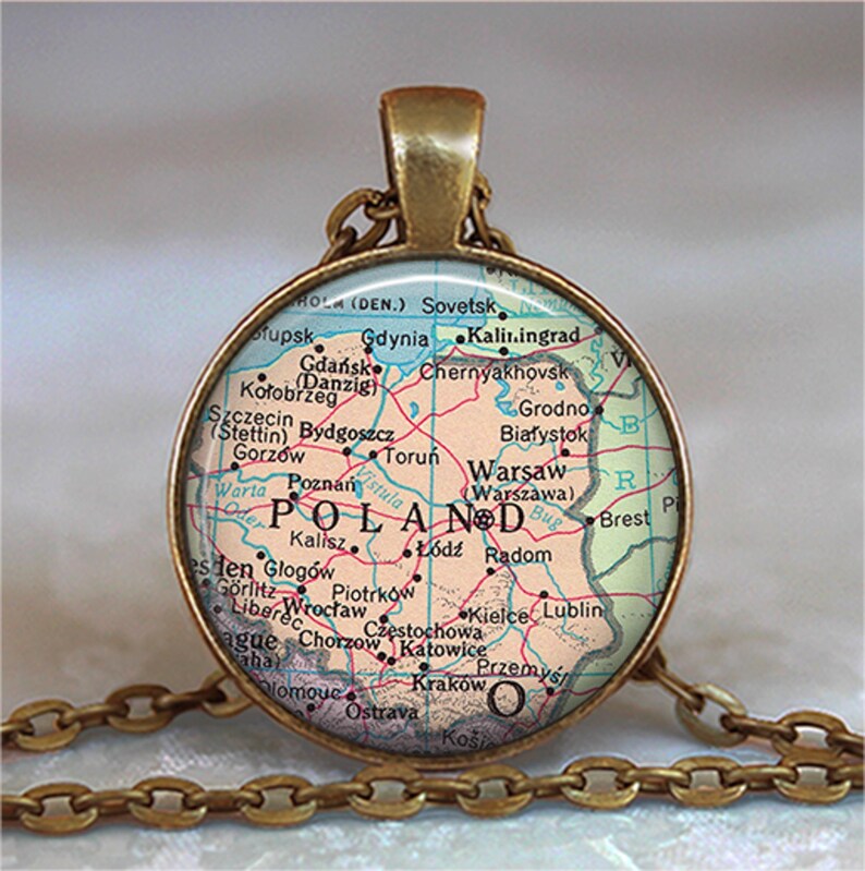 Poland map necklace, key chain or brooch pin, travel gift globetrotter map gift vintage map keychain key ring key fob image 2