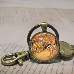 Collar, broche o llavero de las Serpientes de Agua de Gustav Klimt, joyería artística de Klimt, llavero, regalo para profesor de arte, regalo para estudiante de arte imagen 3