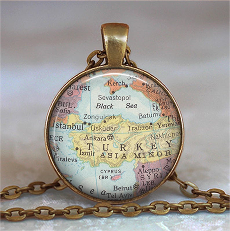 Turkey map necklace, key chain or brooch pin, vintage map gift, travel gift globetrotter gift key ring key fob keychain image 2