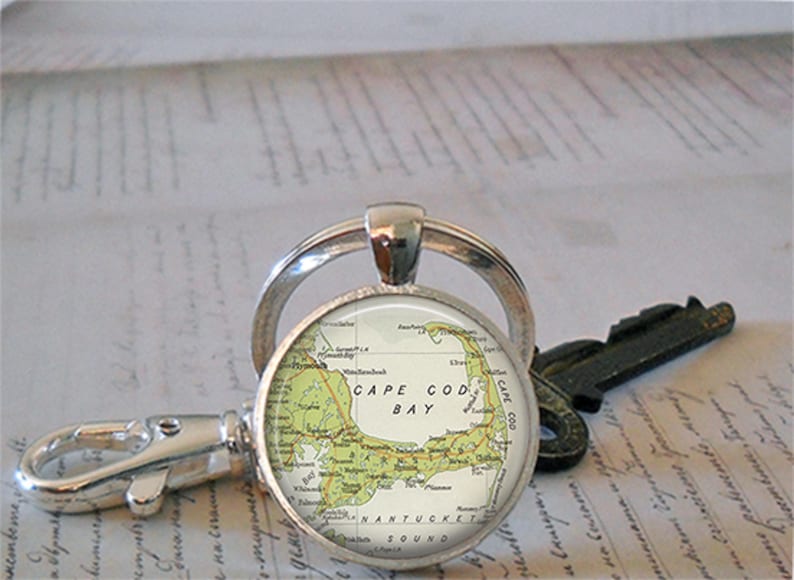 Collar con mapa de Cape Cod, llavero o broche, regalo de viaje, regalo de vacaciones de verano, llavero con mapa de la costa este imagen 3