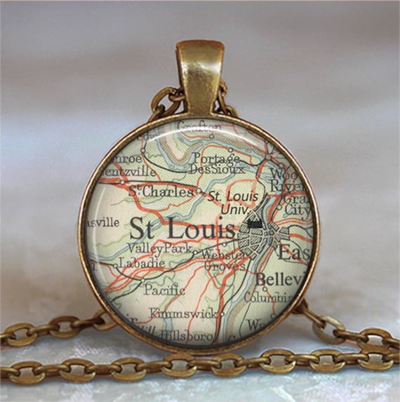 St. Louis University Necklace or Key Chain, SLU College Pendant St Louis Mo Map Gift Alumni Student Graduation Gift Keychain Key Ring Fob