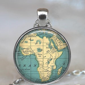 Africa map necklace, key chain or brooch pin, African continent vintage map, travel gift globetrotter gift map key ring key fob