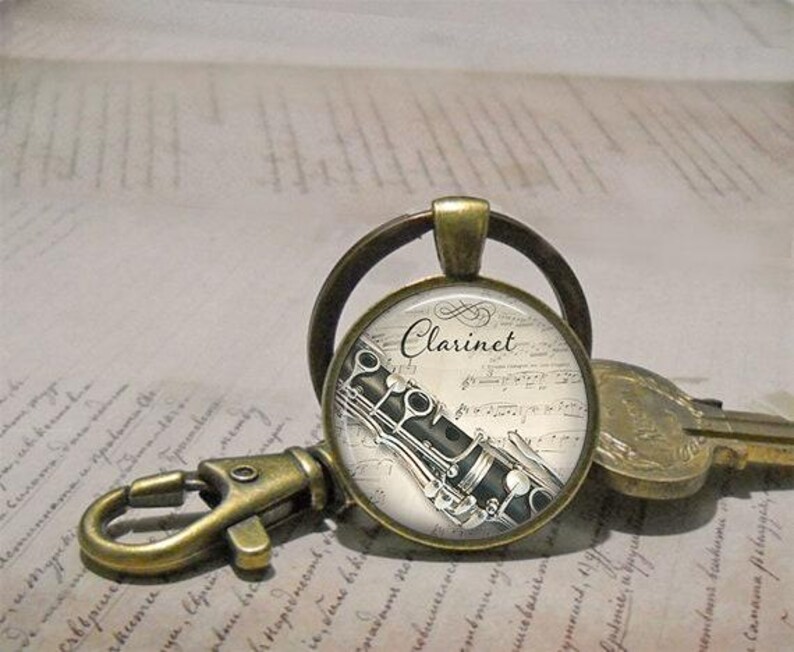 Clarinet and Music necklace, key chain or brooch, music student or teacher gift Clarinet player gift music jewelry music gift key ring fob image 4
