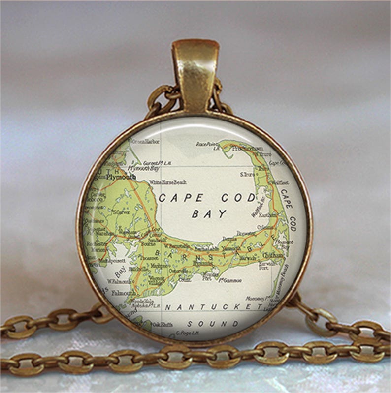 Collar con mapa de Cape Cod, llavero o broche, regalo de viaje, regalo de vacaciones de verano, llavero con mapa de la costa este imagen 2