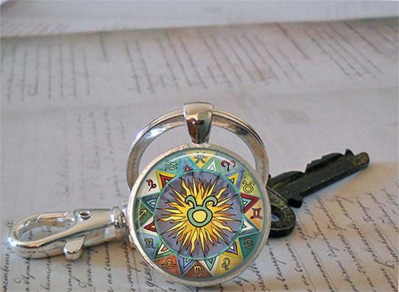 Taurus Bohemian Zodiac necklace, key chain or brooch pin, Zodiac gift Boho Zodiac art pendant astrology gift Boho Taurus key ring fob afbeelding 3