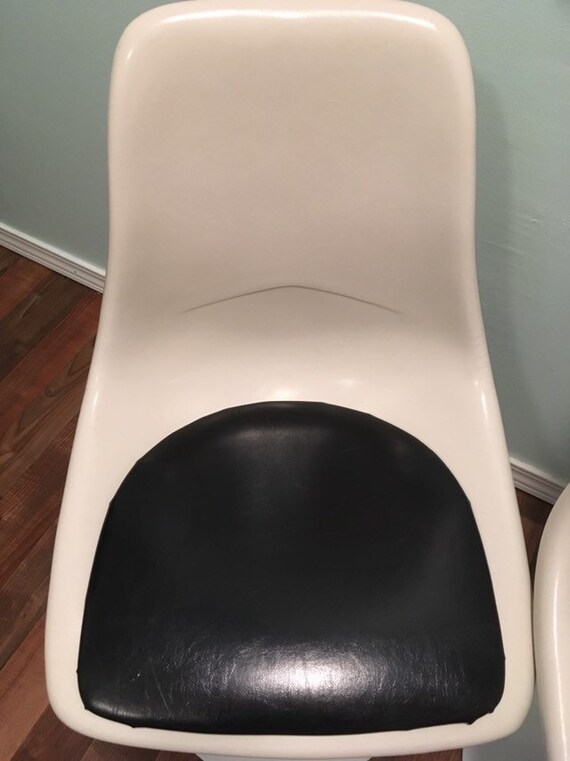 Vintage Tulip Chairs Seng Of Chicago Swivel Fiberglass Chairs Etsy