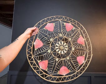 Large Handmade Fiber & Rattan Sunburst Wall Hanging – Bohemian Coastal Shell Art