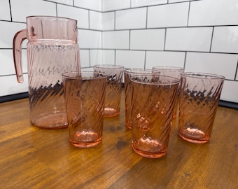 Vintage French Arcoroc Rosaline Swirl Pitcher & 6 Glasses Set | Pink Depression Style Glassware | Mid Century French Barware