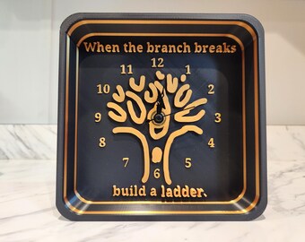 Costruisci una scala. OROLOGIO PERSONALIZZABILE! Scatola con albero dorato disegnato a mano. Scrivania indipendente, bancone cucina + parete
