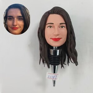 Personalized Wine Stopper, Custom Girlfriend Bobblehead Wine Stopper, Best Birthday Gift for Girlfriend, Custom Christmas Gift