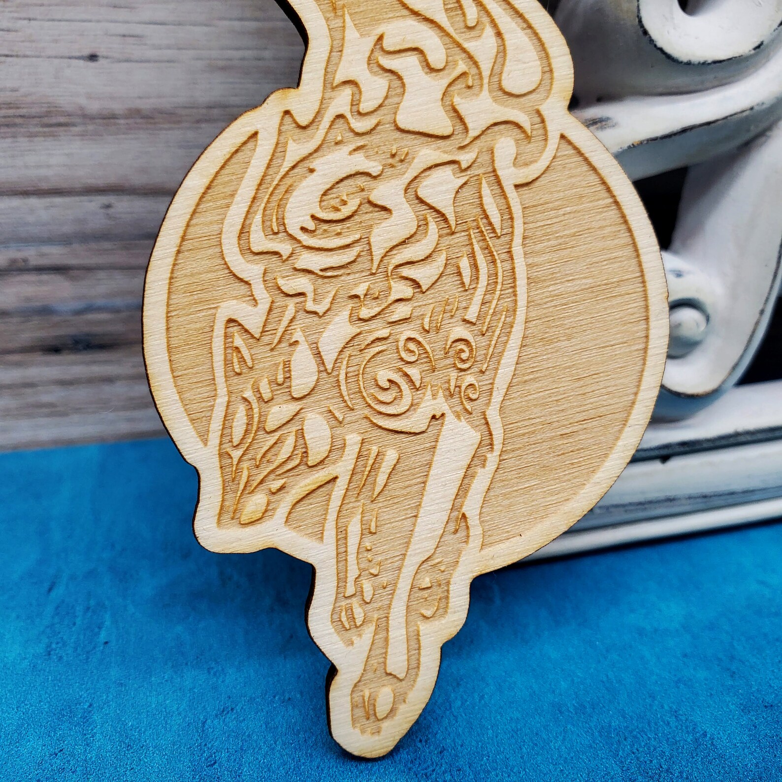 White Wolf God Okami Handmade Badge or Key Chain Etsy