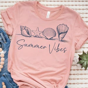 SeaShell Shirt, Beach T-Shirt, Summer Woman Shirt, Aesthetic Shirt, Ocean Lover Gift, SeaShell T-Shirt, Gift For Her