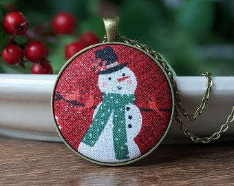 Christmas Snowman Necklace With Cardinals, Hat, Scarf, Burgundy Red And Green Pendant, Retro Christmas Jewelry, Cute Snowman Gift For Her