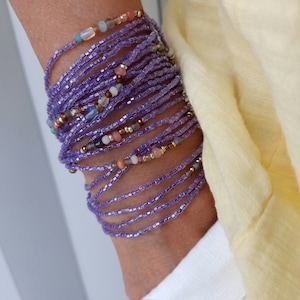 Pulsera o collar de cuentas de semillas extra largas de glicina con cordón elástico