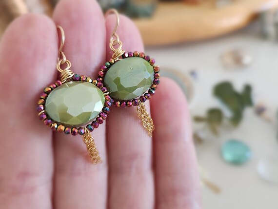 Boucles d'oreilles dorées Sahara blanc, Shlomit Ofir - Merci Léonie