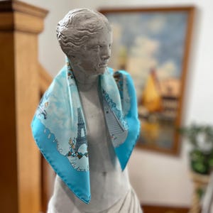 Hermès silk scarf in gavroche format The Triplets