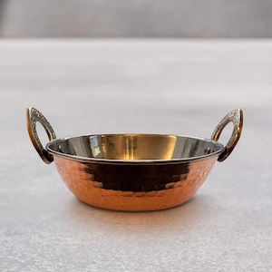 Handcrafted Hammered Copper Serving Bowl – Indian Kadhai with Brass Handles