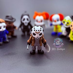 3D Printed Jason Voorhees Figure – Articulated Friday the 13th Horror Collectible | Iconic Mask, Machete & Pole Saw | Boxi3D Design