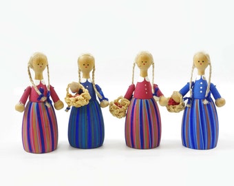 Vintage Swedish Folk Art Wooden Dolls by Susi Lo, Set of 4