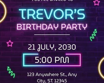 Könnte beinhalten: Eine digitale Geburtstagseinladung mit einem dunkelvioletten Backsteinwand-Hintergrund und Neon-Grafiken wie Sternen, Blitzen und Kreisen. Der Text lautet: You Are Invited To TREVOR'S BIRTHDAY PARTY 21 JULY, 2030 5:00 PM 123 Anywhere St., Any City, ST 12345 RSVP: 123-456-7890.