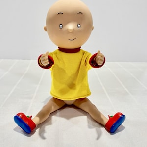 Caillou NO PANTS docka 1999 Irwin Toys 30 cm vintage med skjorta och skor