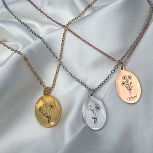 Birth flower Necklace , Birth Flower Bouquet Necklace, Personalized Gift, Birth flower Family Gift, Mothers day gift,  Engraved Necklace