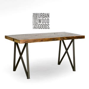 Reclaimed Wood Dining Table with 1.5 reclaimed wood top and our modern monarch style steel legs. Choose size and finish. imagem 2