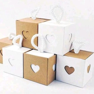 Bomboniera con per comunione, personalizzabile. Cresima, matrimonio, occasione, celebrare, regalo.