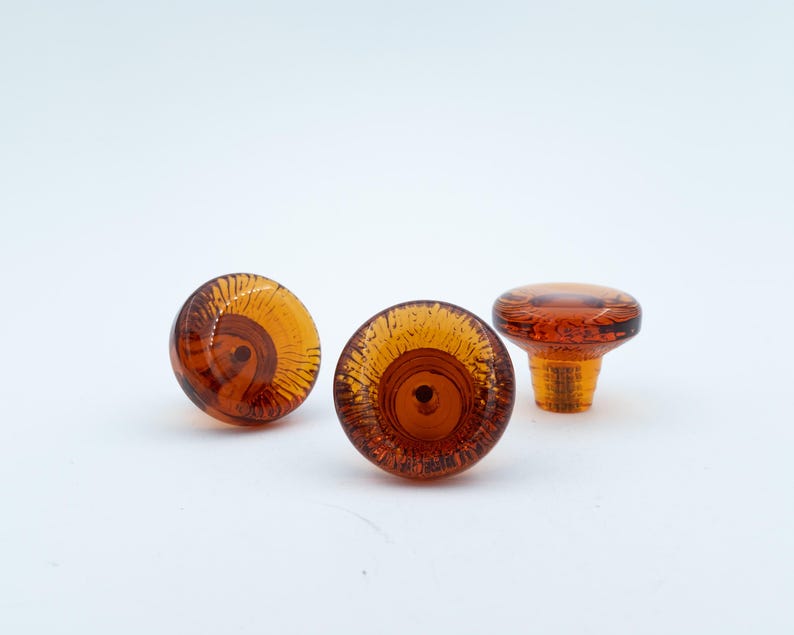 Scandinavian Orange Amber Glass Knobs 1960s | "Snoopy" | Maniglie Mobili Retrò Scandinave Vetro | Poignées Meubles Laiton Suédois Retro image 2