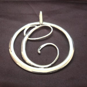 C Initial pendant/medallion image 3