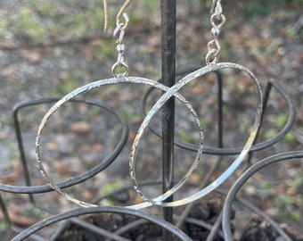 Hoops Deluxe Sterling Silver African Design Sweetheart Hoops