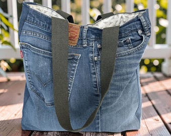 Levi's Upcycled Denim Jean Tote Bag  – mini bees